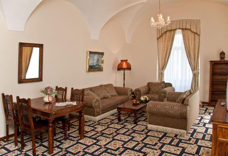 Chateau Zbiroh Quarto foto