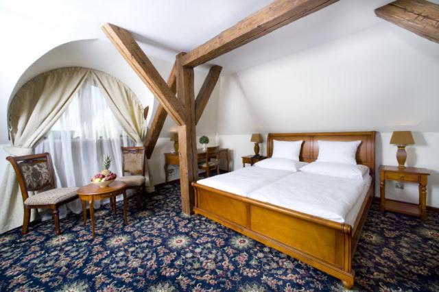 Chateau Zbiroh Quarto foto